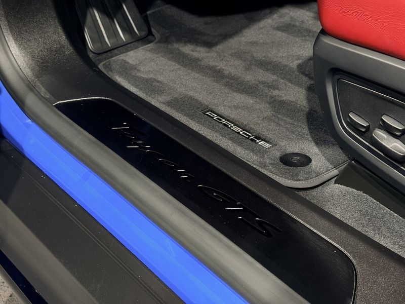 Porsche Taycan bild 20