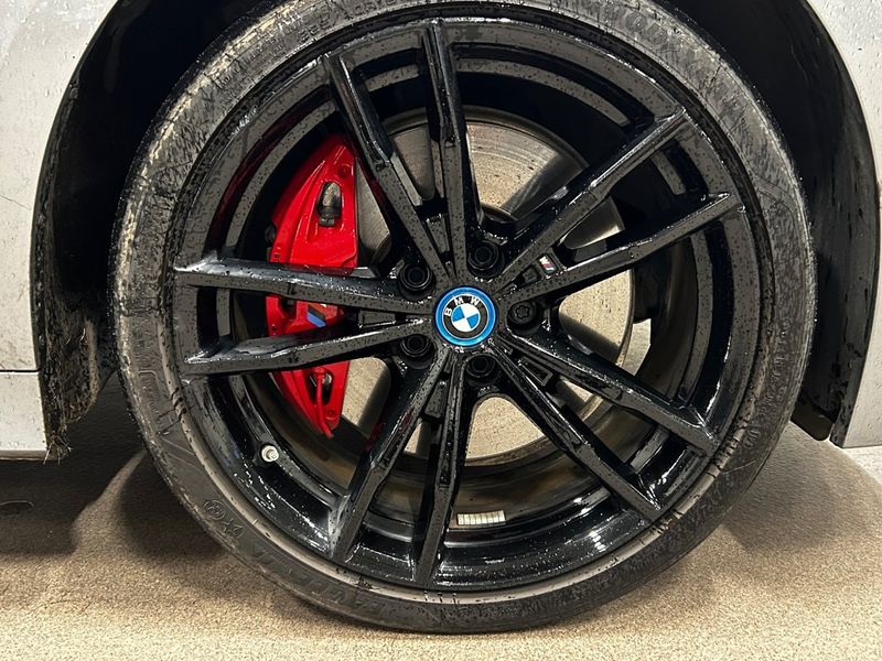 BMW 330 bild 5