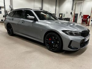 BMW 330 bild 2