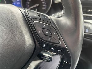Toyota C-HR bild 21