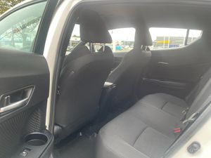Toyota C-HR bild 15