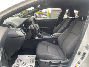 Toyota C-HR bild 10