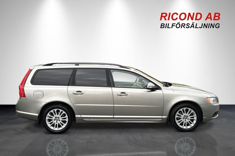 Volvo V70 bild 2