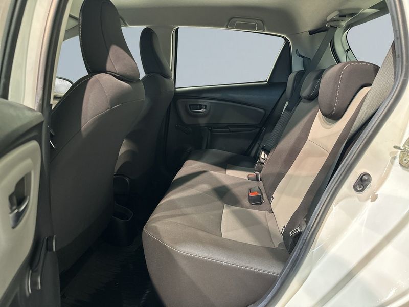 Toyota Yaris bild 13