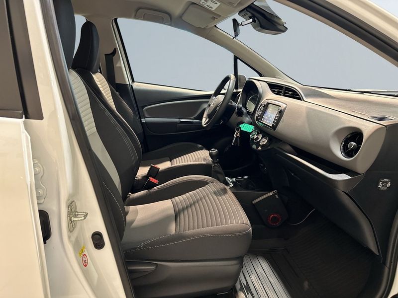 Toyota Yaris bild 10