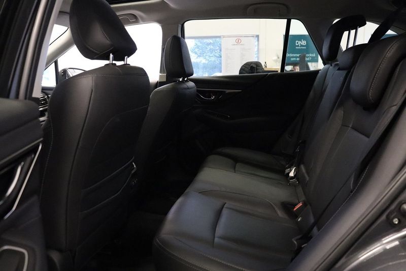 Subaru Outback bild 13