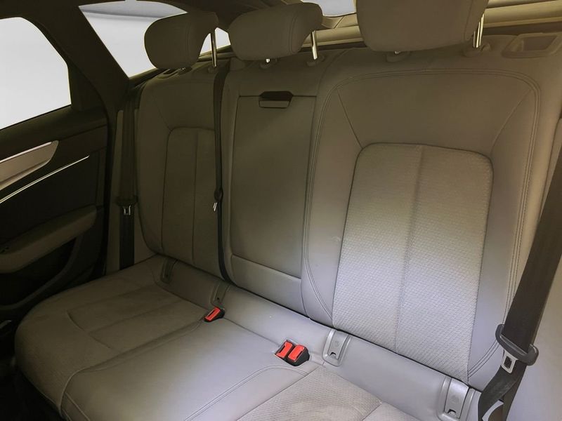 Audi A6 bild 11