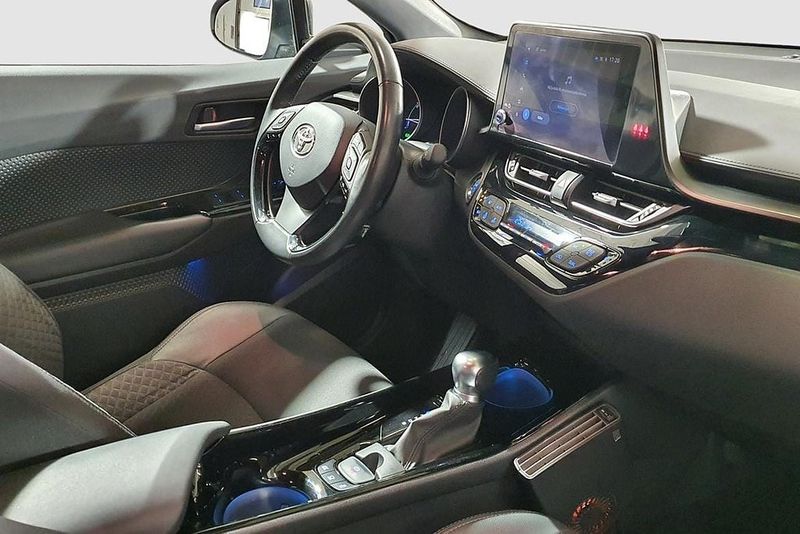 Toyota C-HR bild 16
