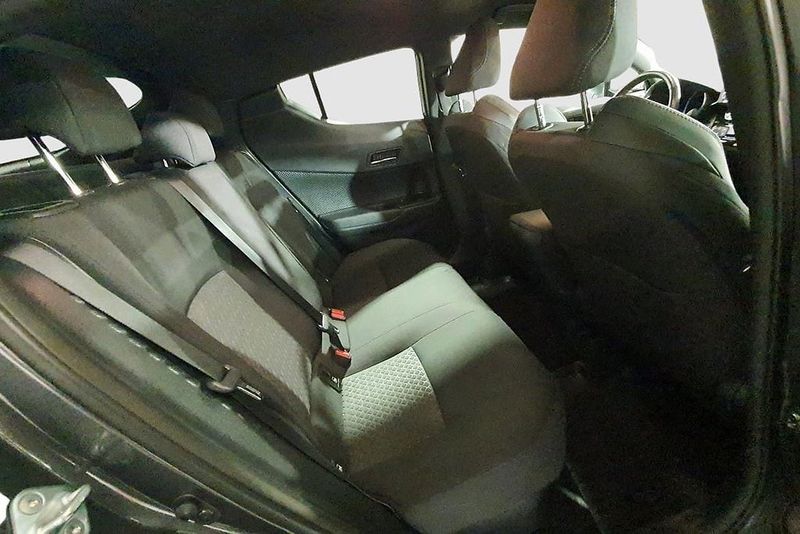 Toyota C-HR bild 18