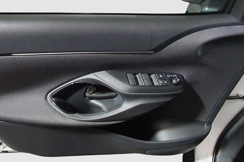 Toyota Yaris Cross bild 20