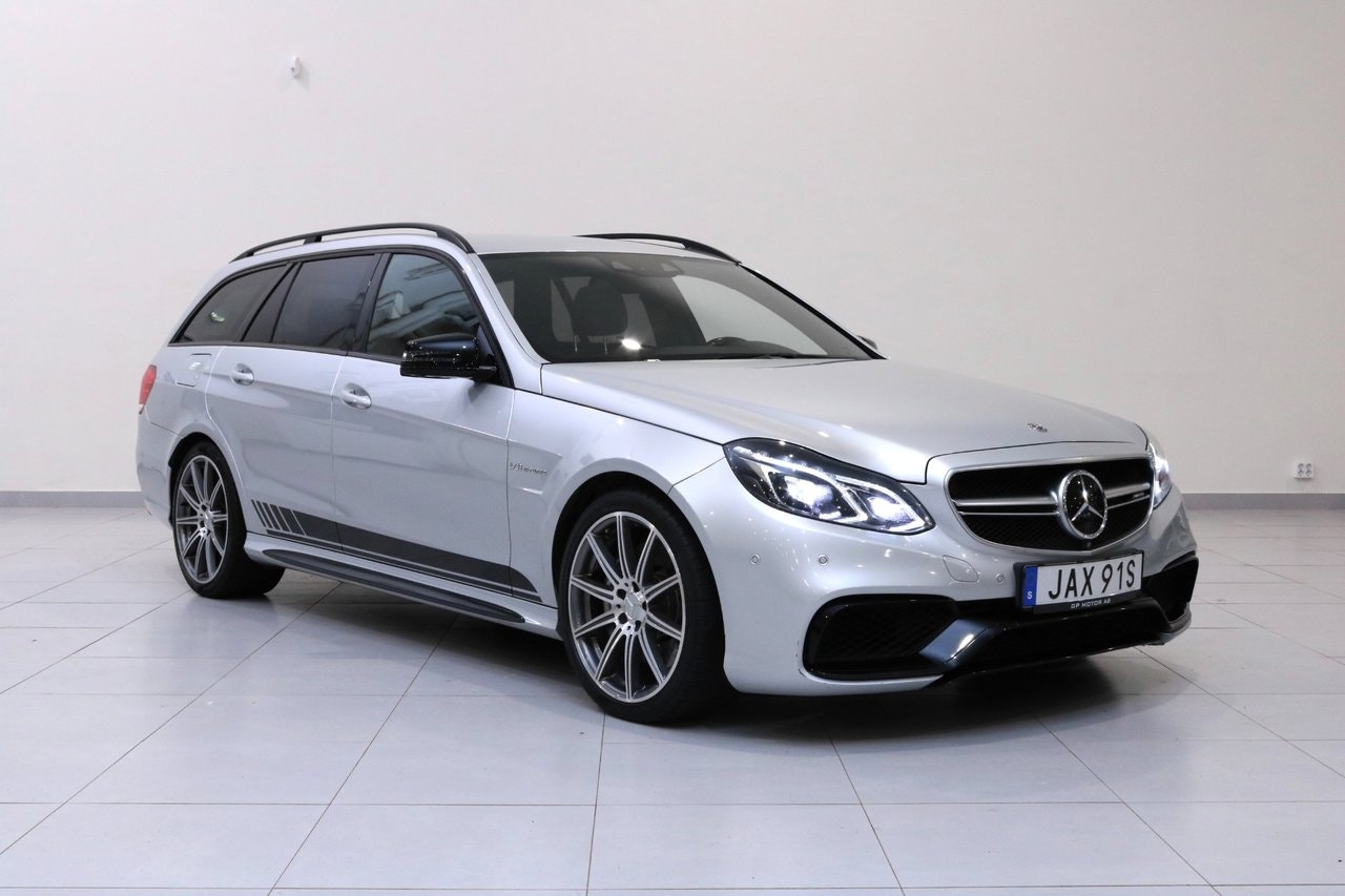 Mercedes E63 AMG