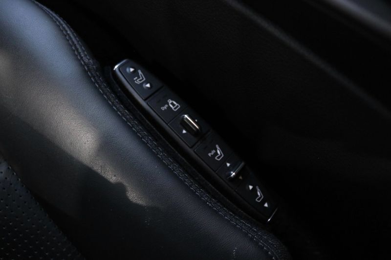 Mercedes E63 AMG bild 32