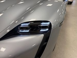 Porsche Taycan bild 15