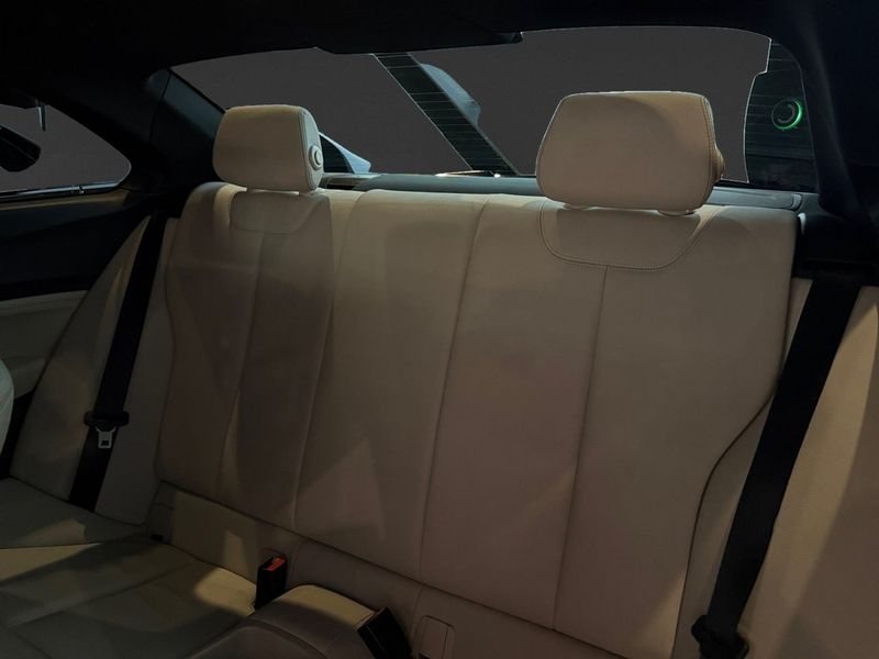 BMW M240 bild 10