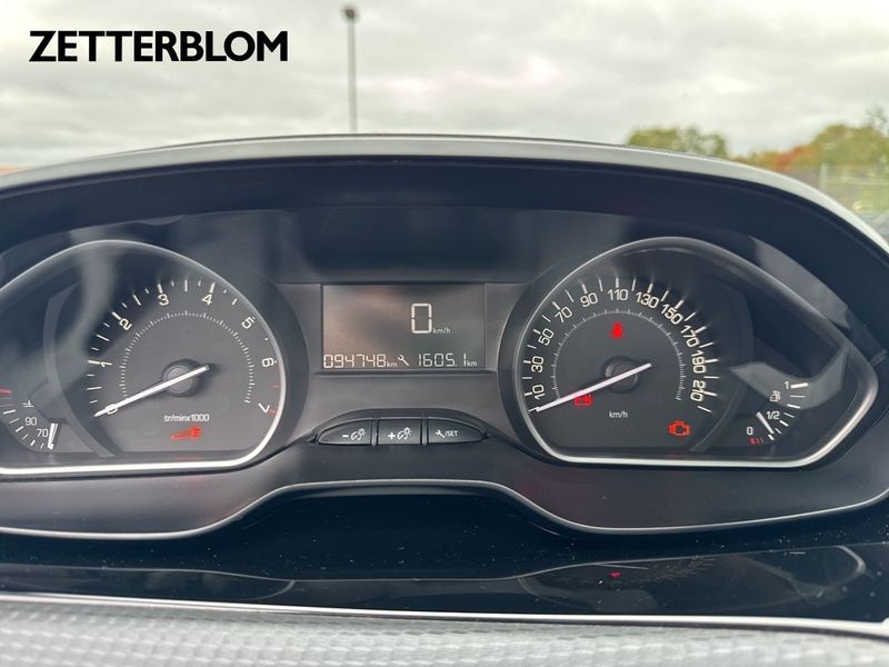Peugeot 208 bild 11