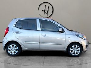 Hyundai i10 bild 8