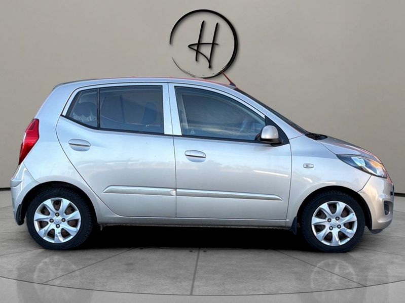 Hyundai i10 bild 8