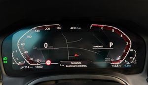 BMW 330 bild 15