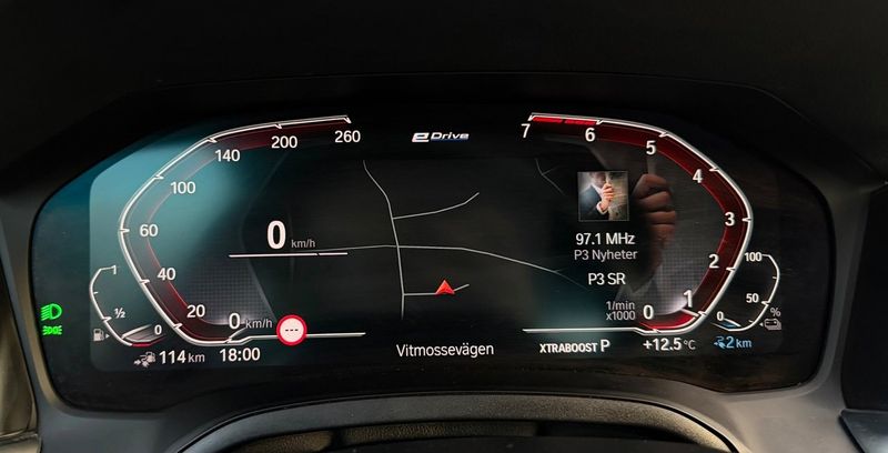BMW 330 bild 16