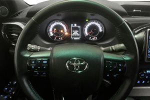 Toyota Hilux bild 10