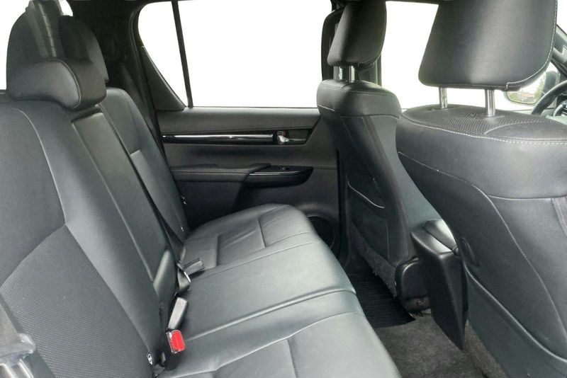 Toyota Hilux bild 8