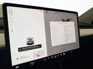 Tesla Model Y bild 23