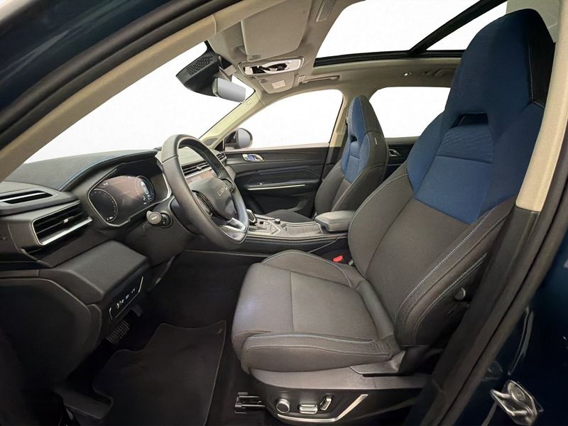 Lynk & Co 01 bild 13