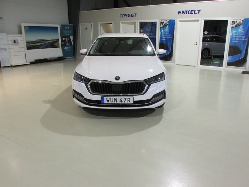Skoda Octavia bild 2