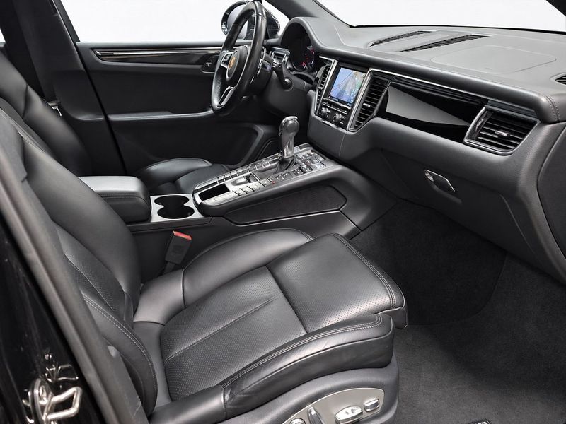 Porsche Macan bild 18