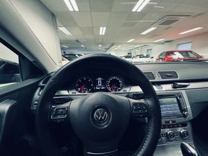Volkswagen Passat bild 12