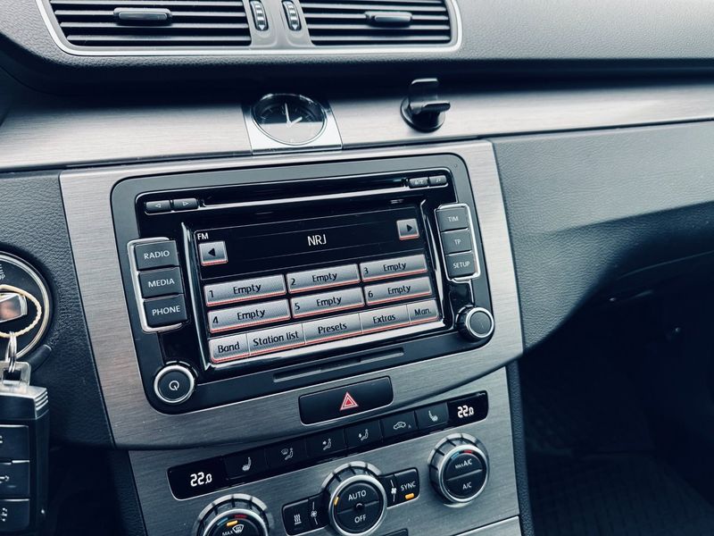 Volkswagen Passat bild 19