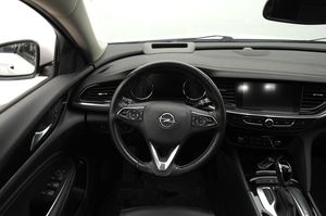 Opel Insignia bild 9