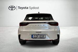 Lexus LBX bild 4