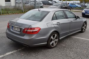 Mercedes E220 bild 5