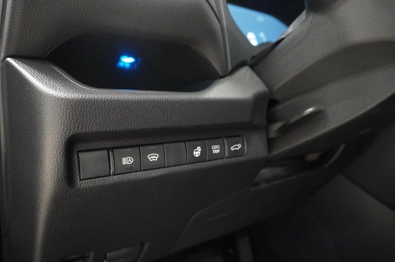 Toyota RAV4 bild 11