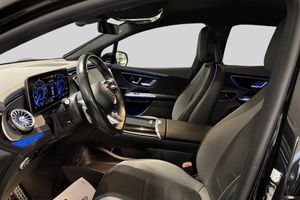 Mercedes EQE350 SUV bild 8