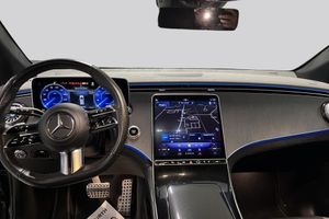 Mercedes EQE350 SUV bild 7