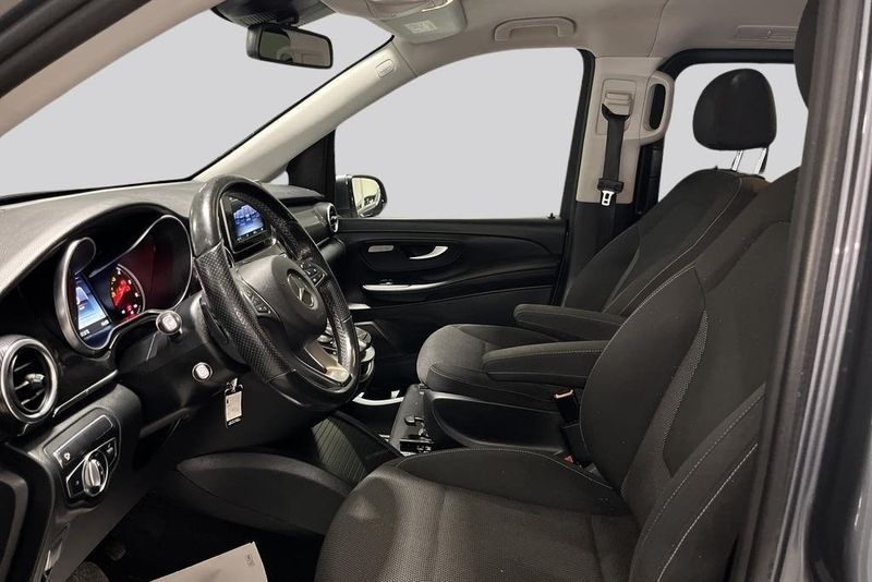 Mercedes V220 bild 8