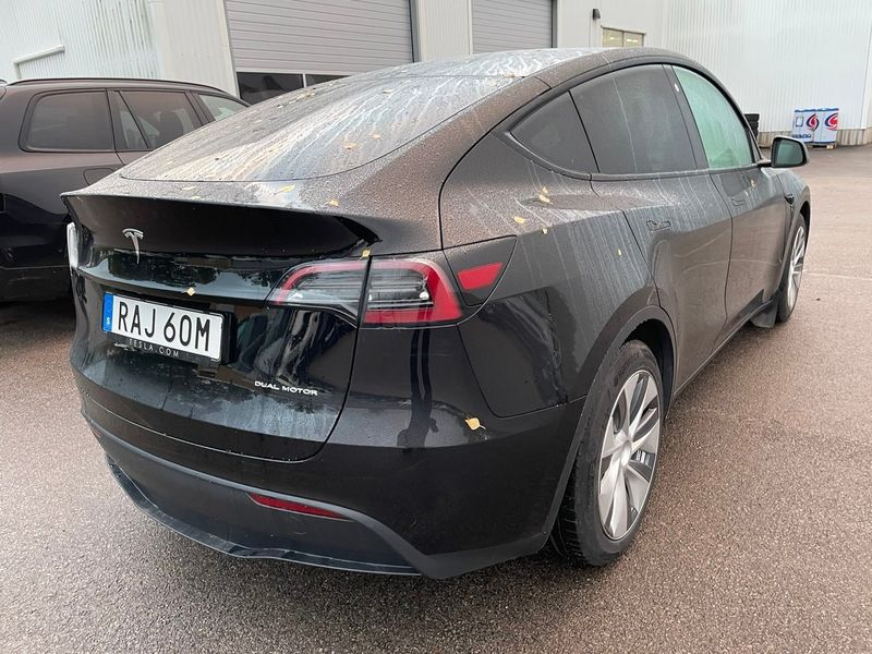 Tesla Model Y bild 3