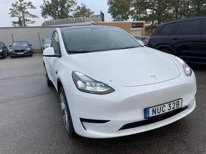 Tesla Model Y bild 2