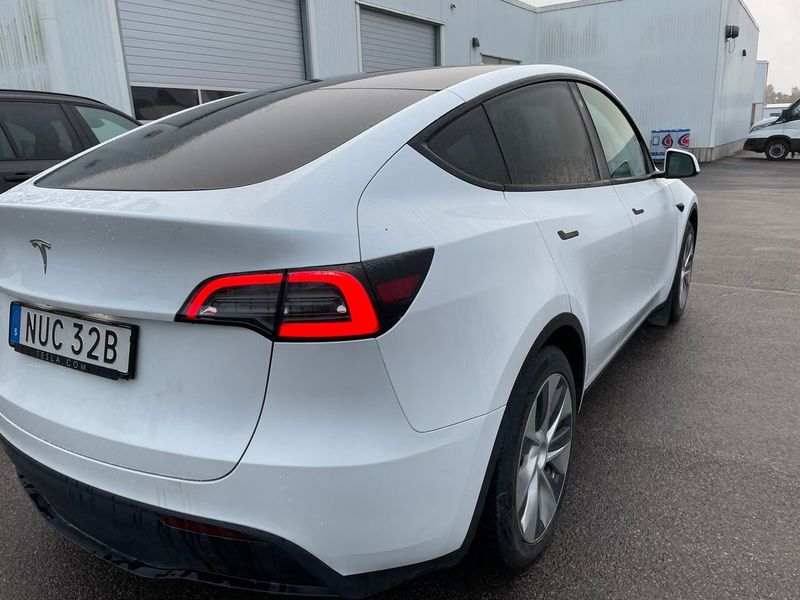Tesla Model Y bild 3
