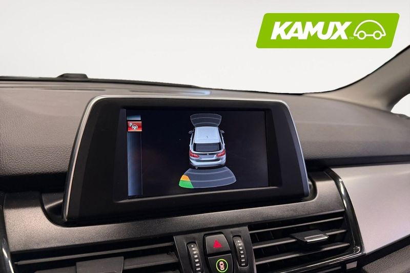 BMW 218 bild 18