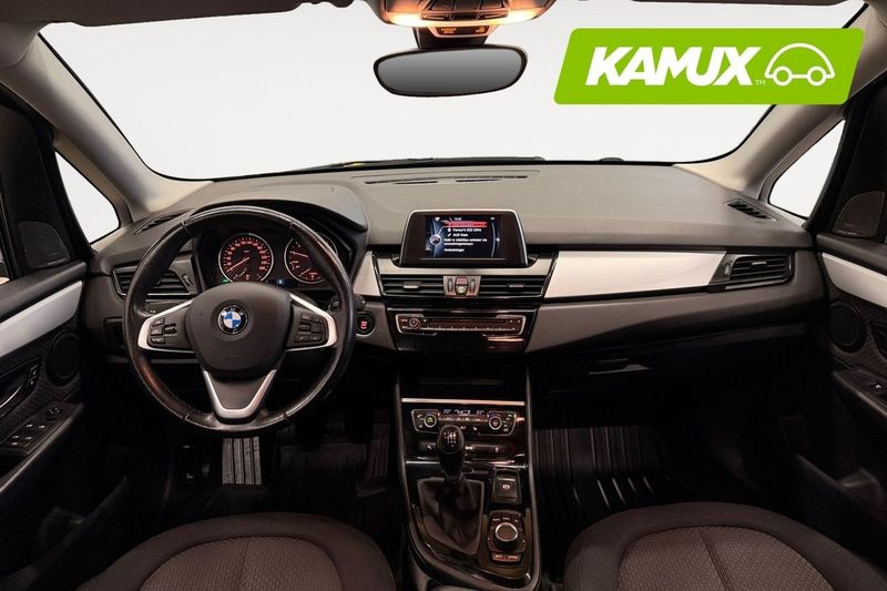 BMW 218 bild 10