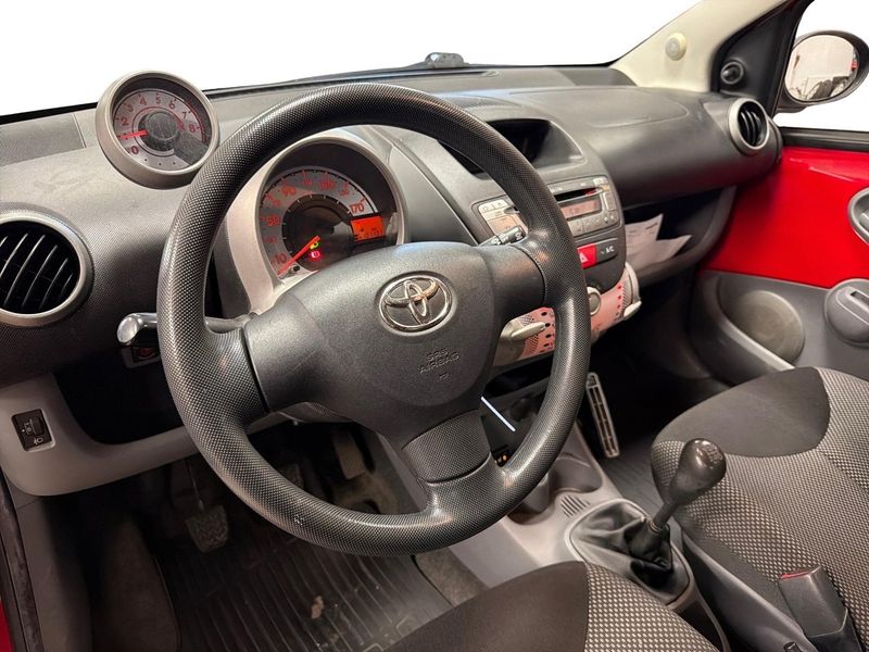 Toyota Aygo bild 8