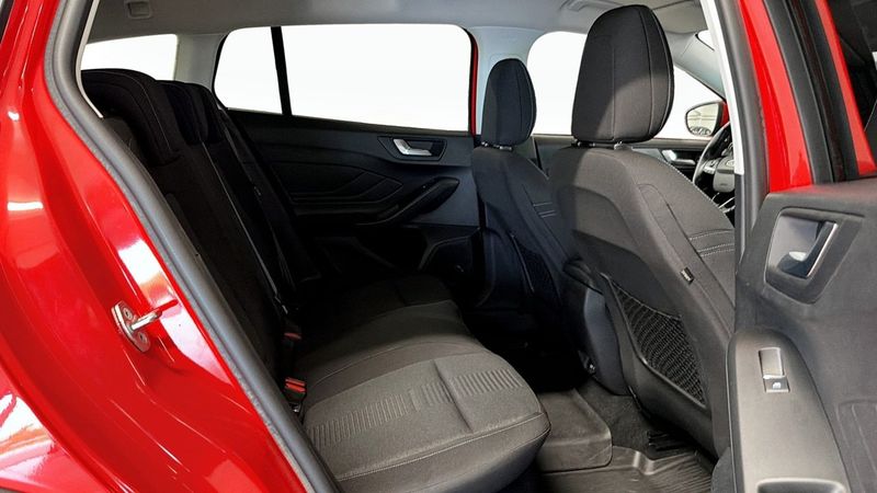 Ford Focus bild 5