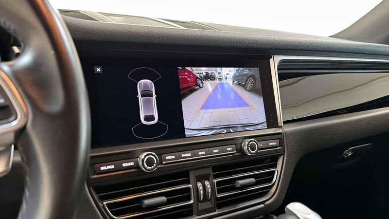 Porsche Macan bild 12