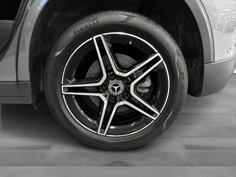 Mercedes GLA250 bild 10