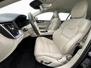 Volvo V60 bild 11