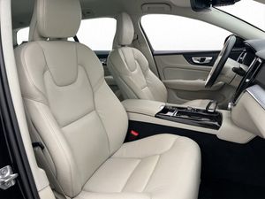 Volvo V60 bild 24