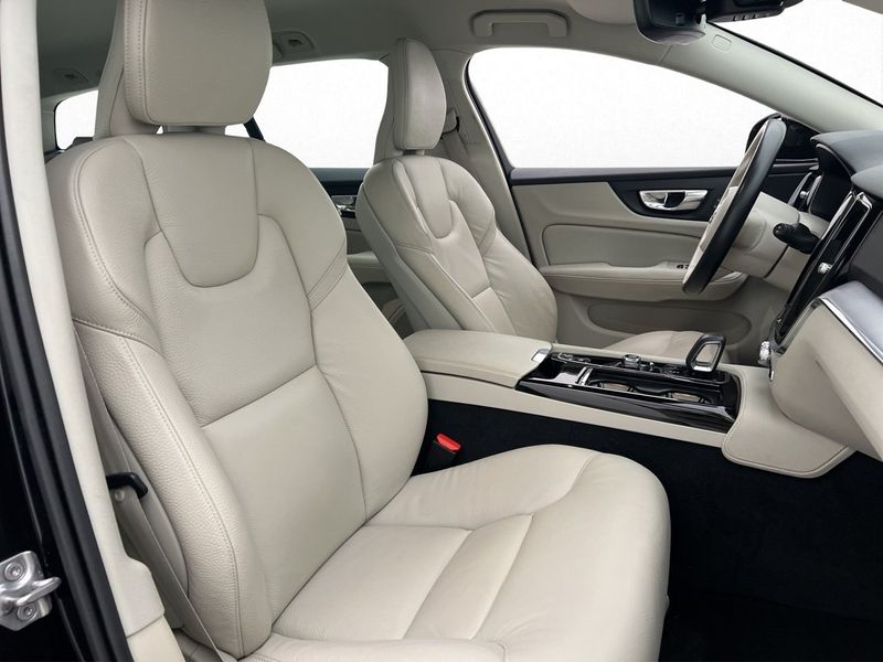 Volvo V60 bild 24